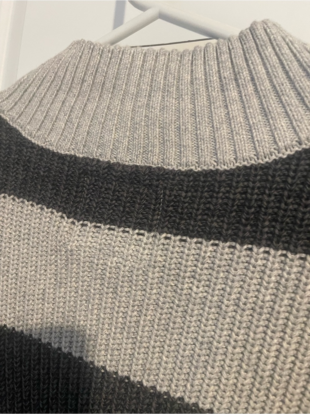 OshKosh B'gosh Boys 14 Gray and Charcoal Striped Henley Crewneck Sweater - Picture 9 of 11